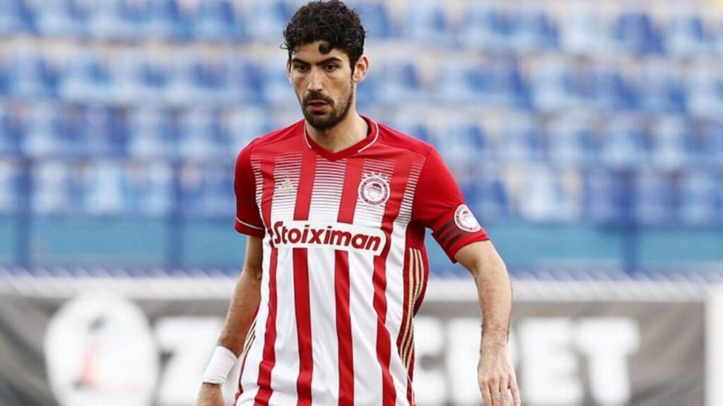 Έφυγε μετά από 9 χρόνια ο Μπουχαλάκης