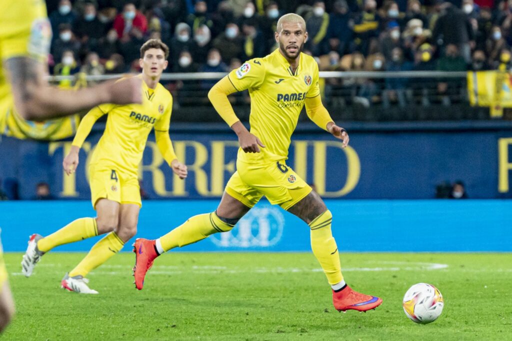 Μία κάρτα είναι αρκετή στο «Άνφιλντ» για το 3.40