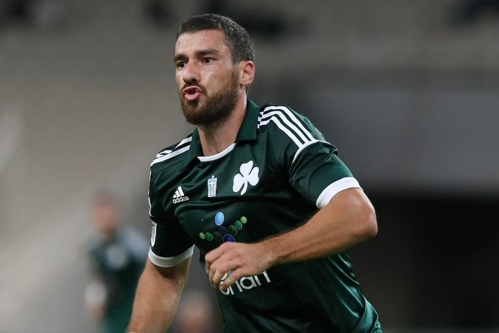 Τρέλανε κόσμο ο... νέος Γιούρκας!