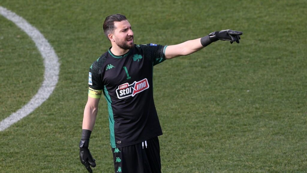 Aυτός ο Έλληνας φεύγει μετά τον Διούδη!