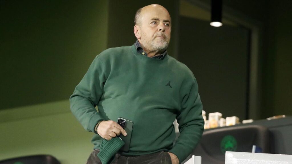 Ασύλληπτο deal Αλαφούζου: Δίνει Έλληνα με 10 εκατ. ευρώ!