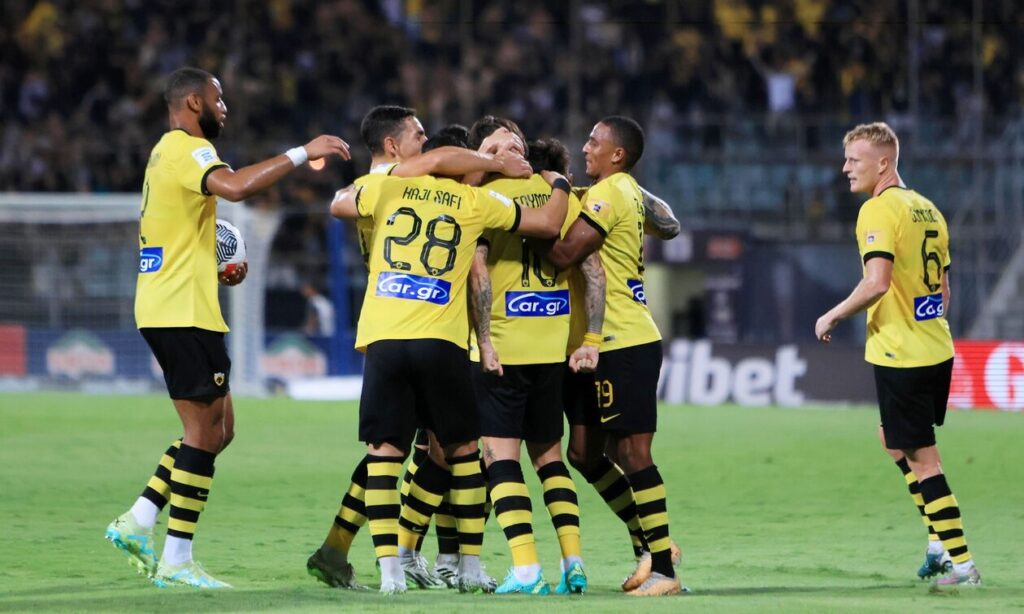 Γκαζωμένη με Ολυμπιακό η ΑΕΚ