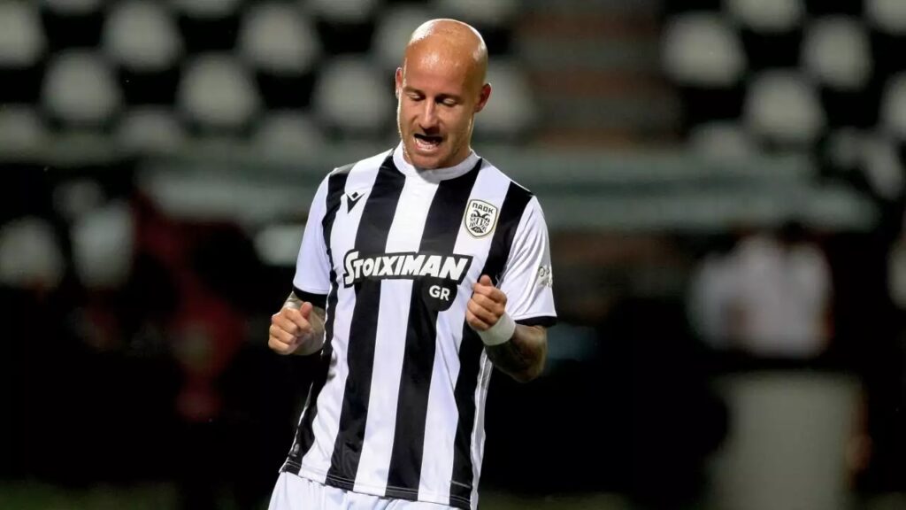 Στοχ: «Λάθος η επιστροφή στην Ελλάδα»