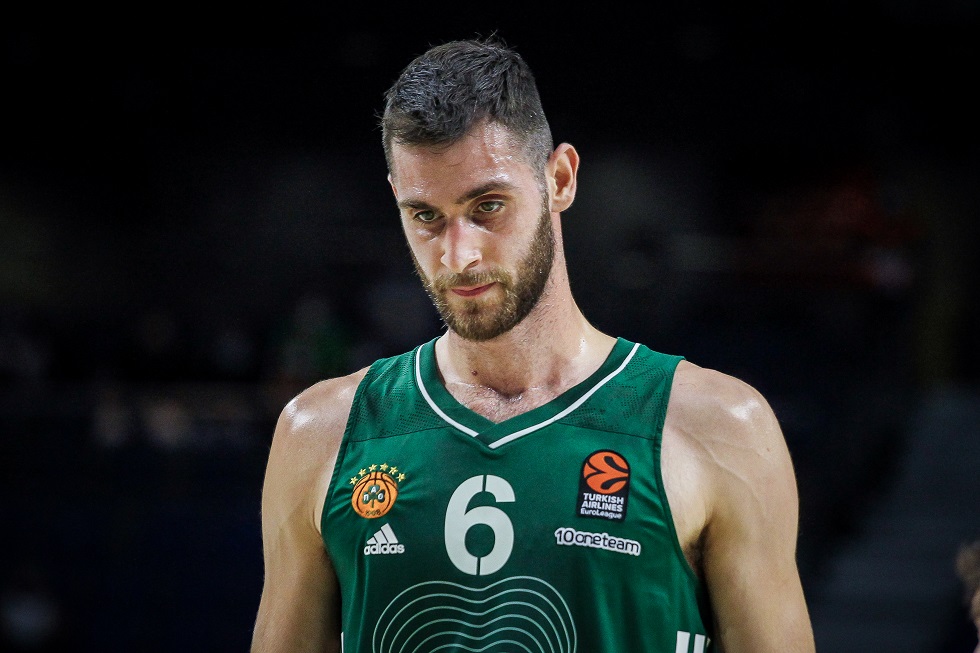 Για τη 2η θέση η Ρεάλ, πίστη στον Παπαγιάννη