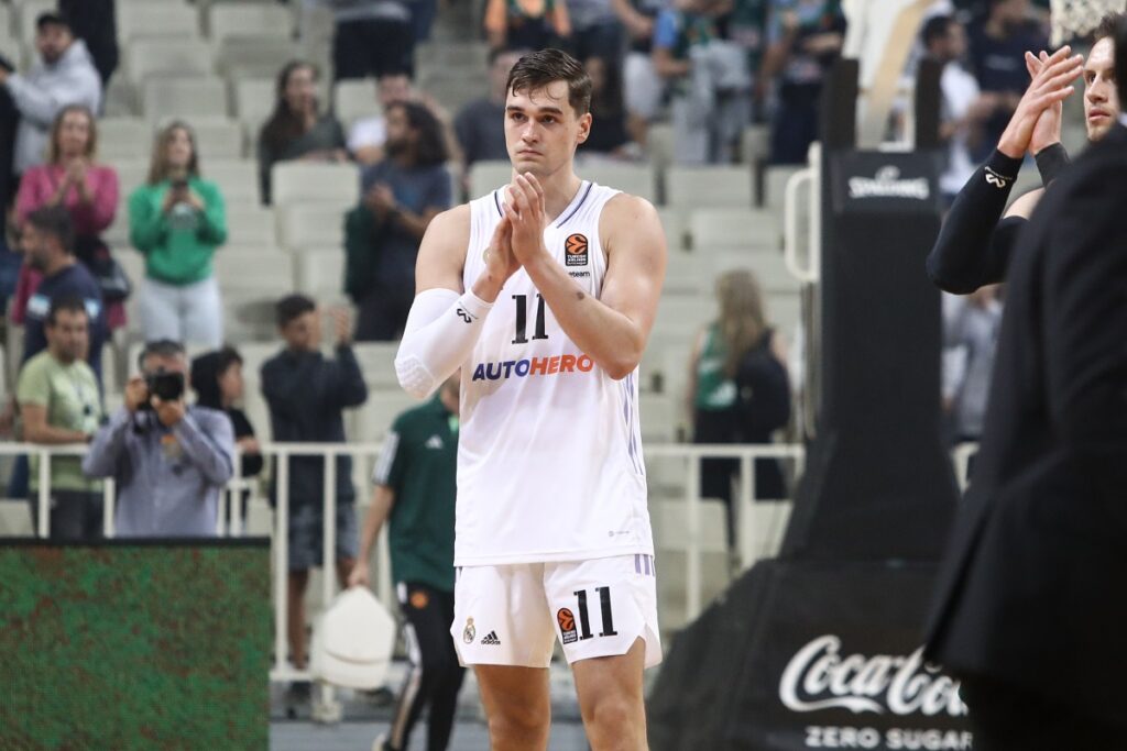 Σχεδόν... παρακαλάει για Παναθηναϊκό ο Χεζόνια