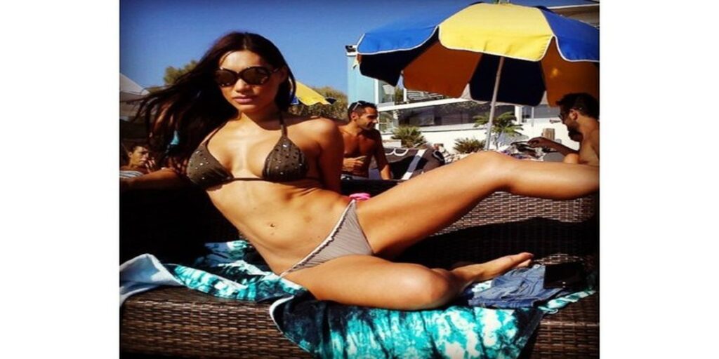 Τζένη Λάττου, η πτυχιούχος που σε στέλνει… αδιάβαστο (ΦΩΤΟ)