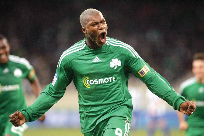 Επικό ποστάρισμα Σισέ ενόψει ντέρμπι