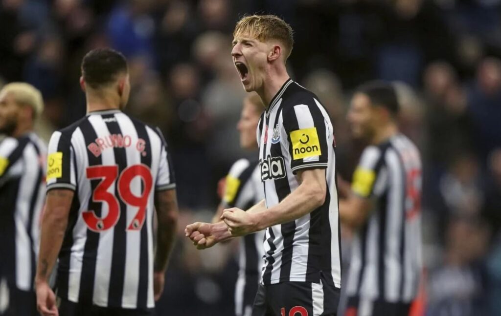 Προγνωστικά σήμερα (25/11): Δύο «καρπούζια» για τη Νιουκάστλ