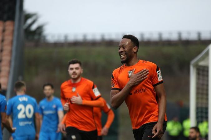 Χάλιφαξ - Μπαρνέτ προγνωστικά: Φορμαρισμένη η Μπαρνέτ