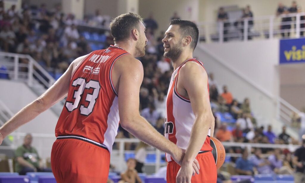 H ιδιαίτερη φανέλα του Ολυμπιακού στο ντέρμπι