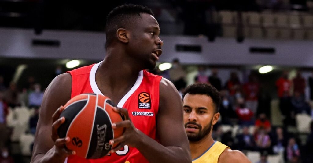 Άλμπα - Ολυμπιακός προγνωστικά: Η «σκυτάλη» στον ψηλό