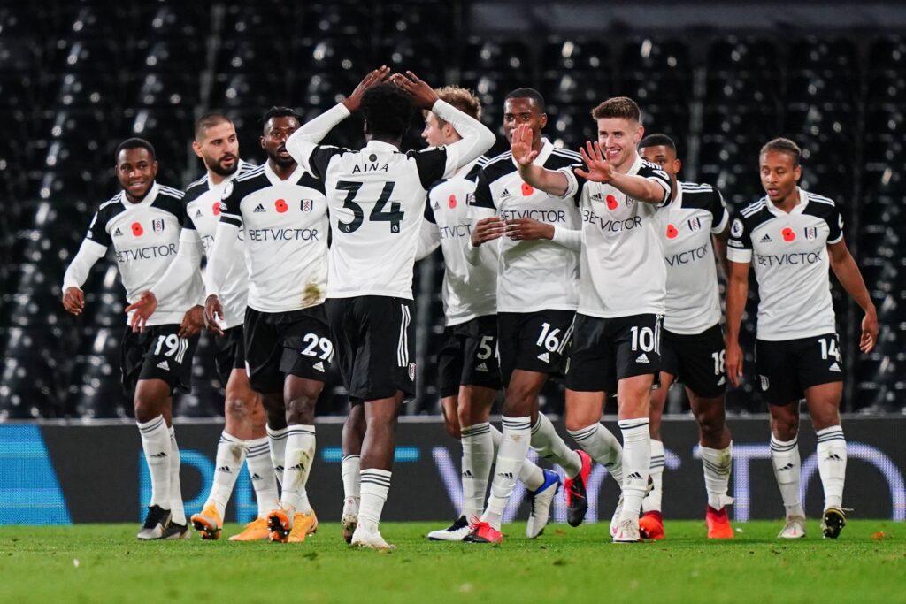 Πρώτη στα κόρνερ η Φούλαμ