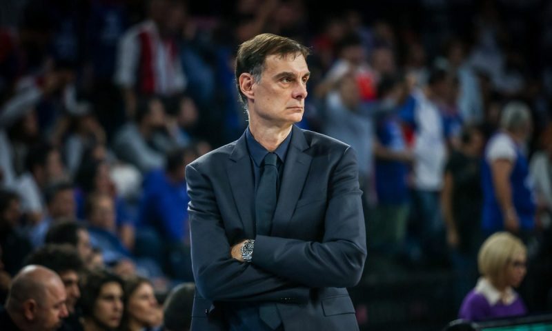 Γιατί απορρίπτει τον Τζέιμς ο Μπαρτζώκας