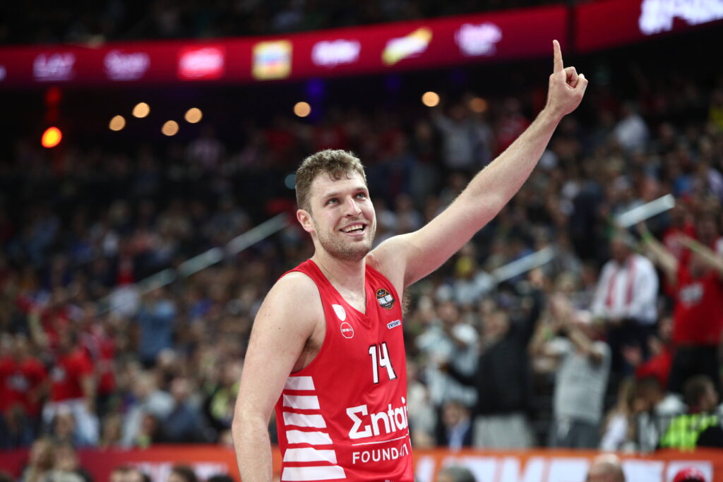 Stoiximan: Καλύτερος Rookie οι αποδόσεις για Σάσα Βεζένκοφ