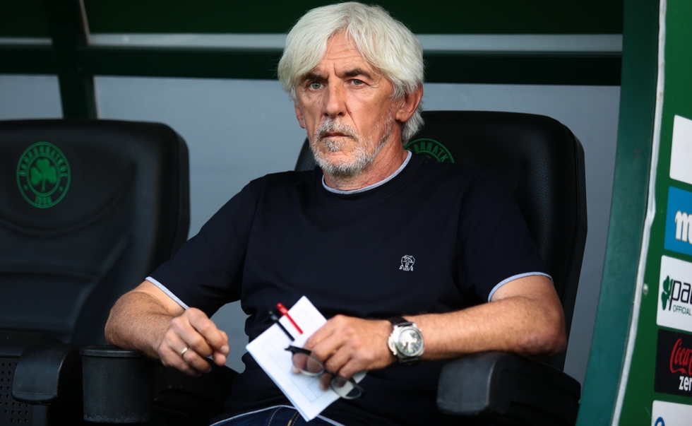 Αυτός ο χαφ είναι ο εκλεκτός του Γιοβάνοβιτς!