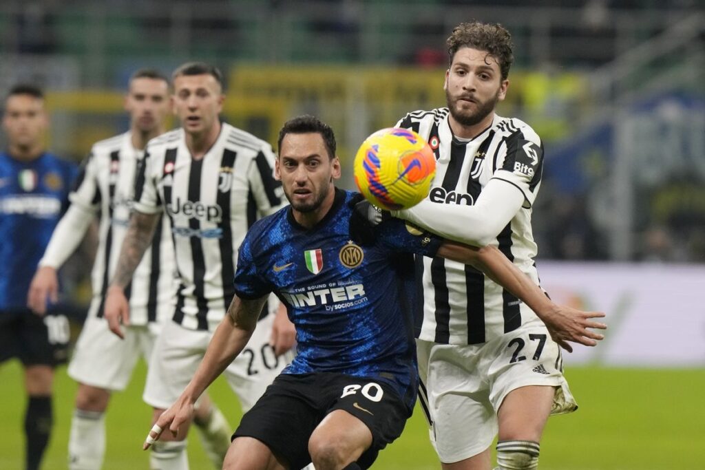 Πιθανές μοιρασιές σε Σούπερ Λιγκ και Κόππα Ιτάλια