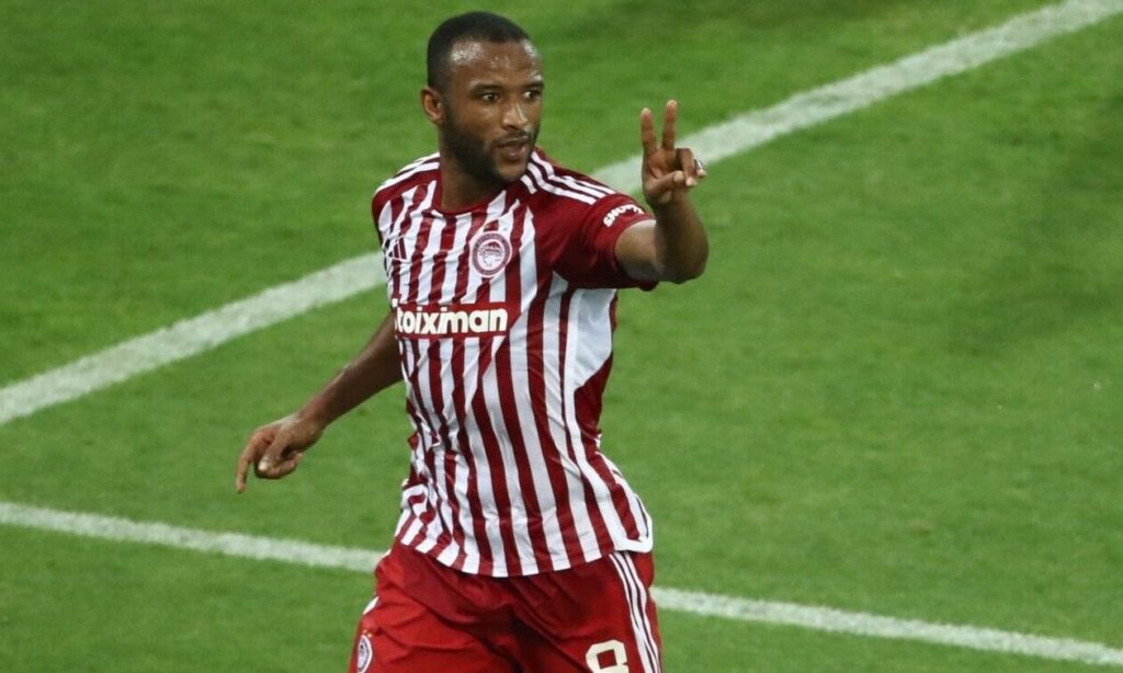 Ο Ελ Κααμπί που θυμίζει Τζιμπούρ και Ζιοβάνι!