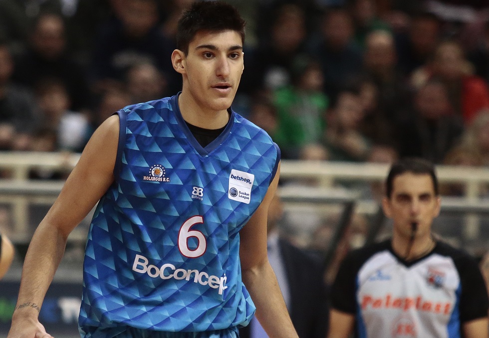 Υπογράφει με Καλαϊτζάκη!