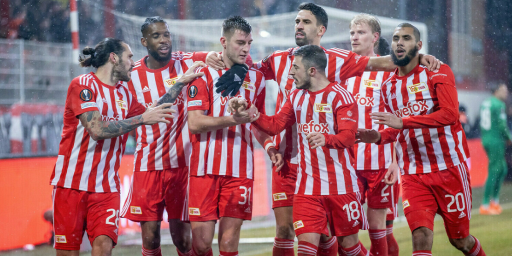 Προγνωστικά σήμερα (1/4): Δυάδα επιλογών στη Γερμανία, 3.15 στην Ελλάδα