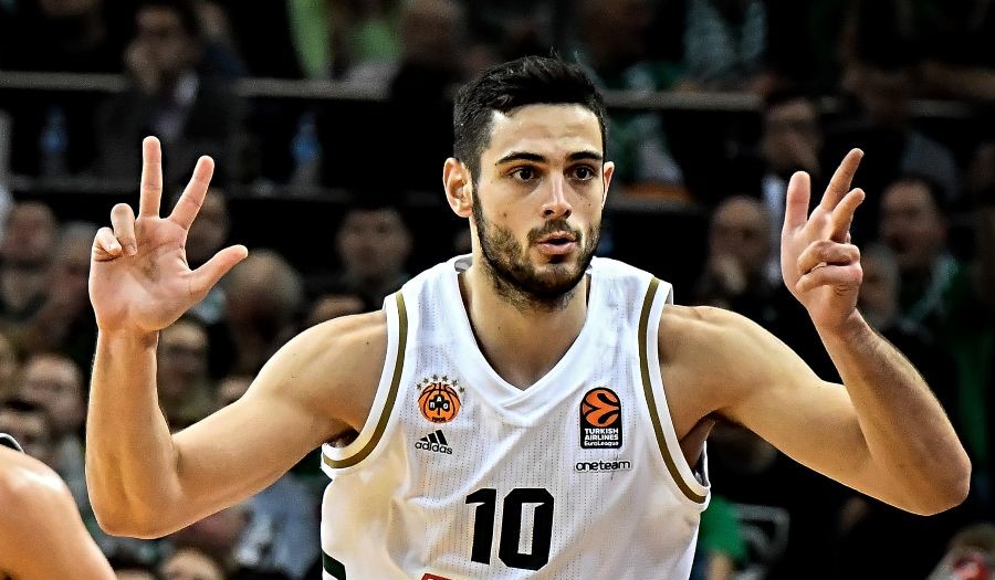 Παπαπέτρου και Παπαγιάννης στο 8.25!