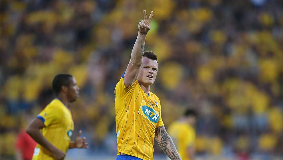 To γύρισε στο… πόκερ ο Τζον Αρνε Ρίισε!