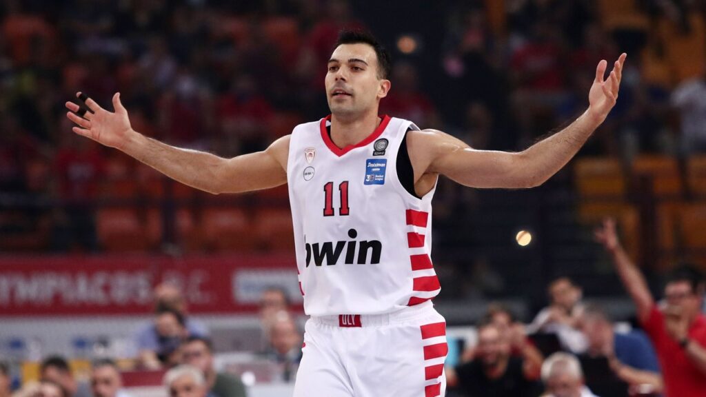 Τι θα συζητηθεί στο κρίσιμο ραντεβού Αγγελόπουλων – Σλούκα