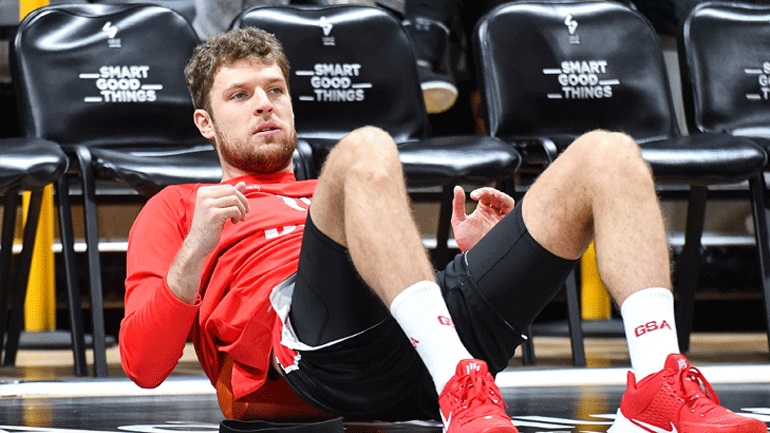 Γη και ύδωρ για να κρατήσει Βεζένκοφ ο Ολυμπιακός