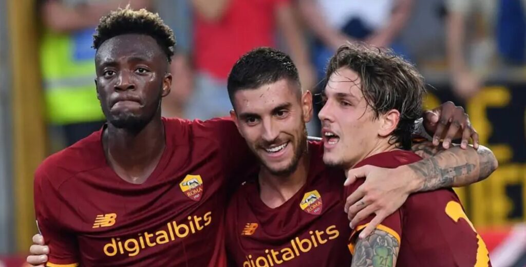 Σε αρκετά καλό φεγγάρι η Ρόμα του Μουρίνιο