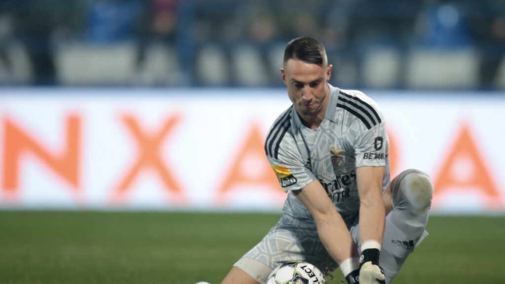 Στη Φόρεστ μόνο αν ΔΕΝ δοθεί δανεικός στον Ολυμπιακό