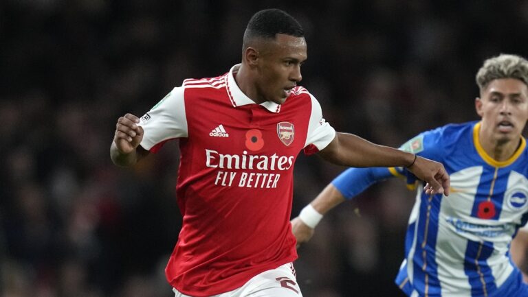 Μεταγραφή από... σπόντα για τον Ολυμπιακό