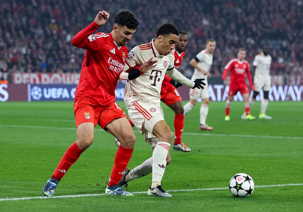 Συνεχίζει να δέχεται και προσφέρει θέαμα