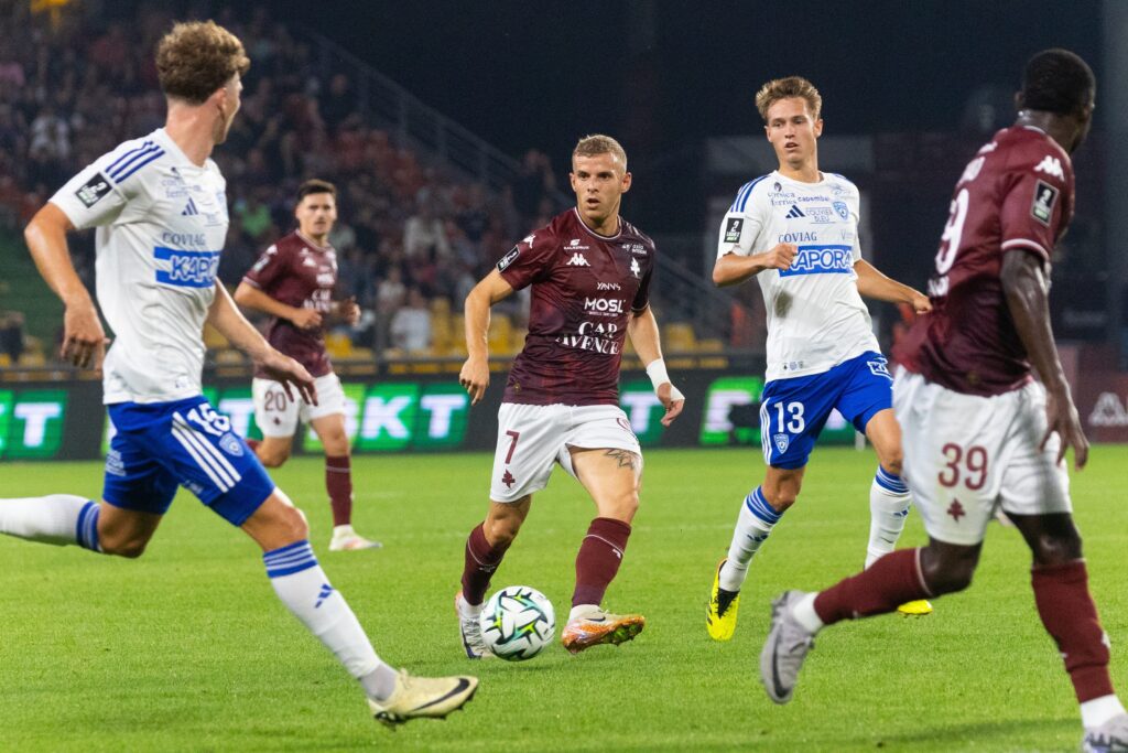 Πάλι με ρίσκο σε τρία μέτωπα