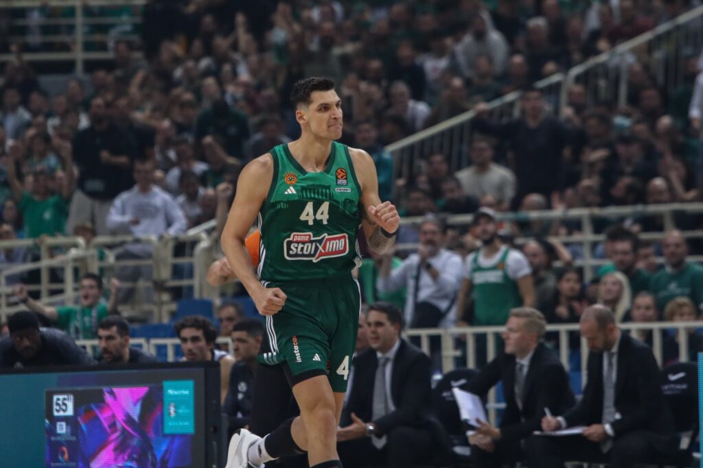 Νίκη δια περιπάτου για τον Παναθηναϊκό