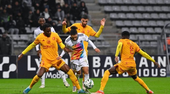 Ισοπαλίες και γκολ στη Γαλλία