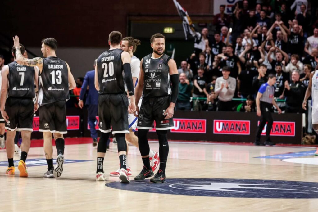 Βούρτσμπουργκ - Ντερτόνα προγνωστικά