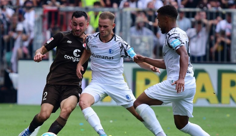 Το μήνυμα, η απάντηση και το ρίσκο