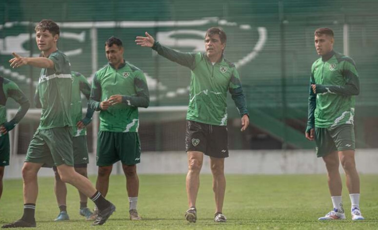 387 λέξεις για ένα combo...