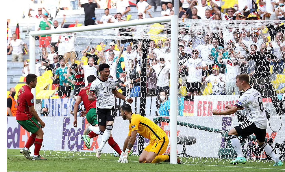 Οι γερμανικές ελλείψεις και το 25ετές πορτογαλικό δράμα