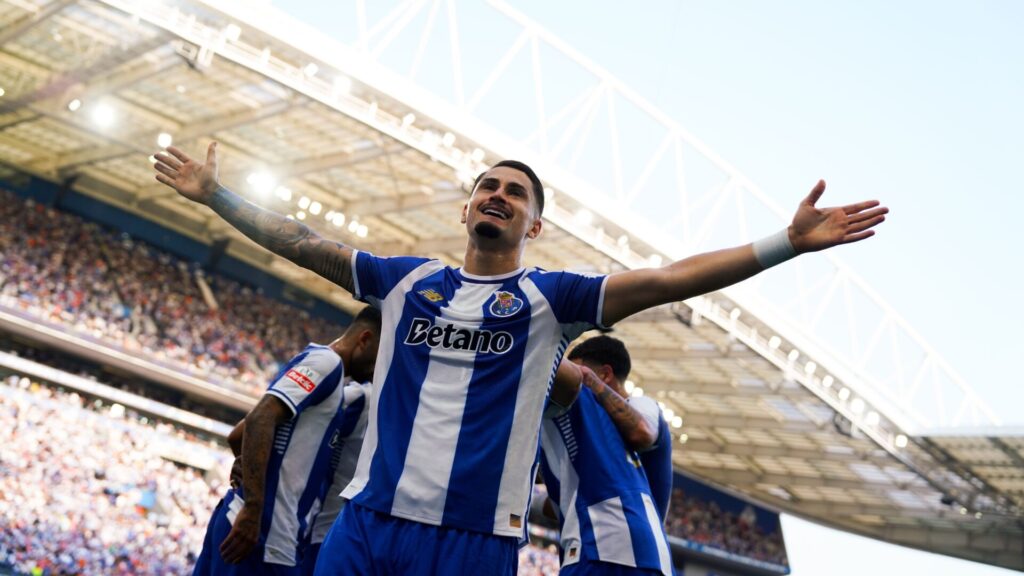 σπορτινγκ - πορτο ειδικα