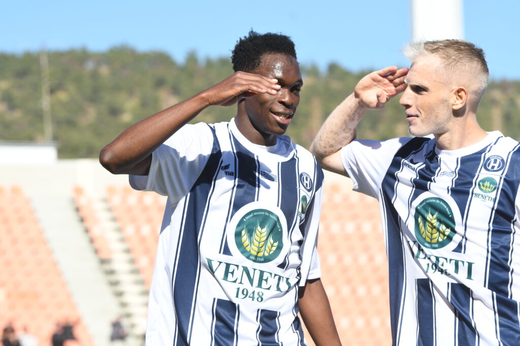 Stoiximan: H Super League 2 παίζει με κάρτες και στατιστικά παικτών