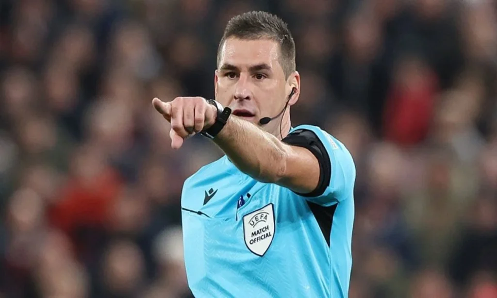 ΑΕΚ – Παναθηναϊκός διαιτητής: «Περίεργα» τα στατιστικά του Ομπρένοβιτς!