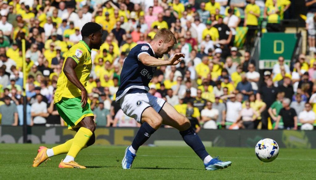 Τα «λιοντάρια»… ορέγονται τα «καναρίνια»