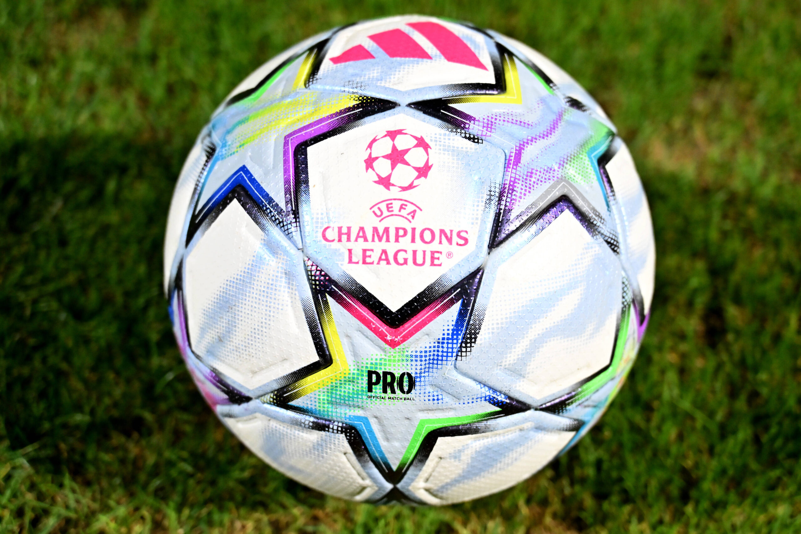 Τόσο πληρώνουν τα μεγάλα φαβορί του Champions League! image